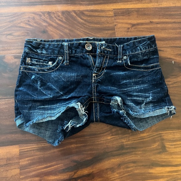 BKE Pants - BKE Denim Madison Jean Shorts — SIZE 25